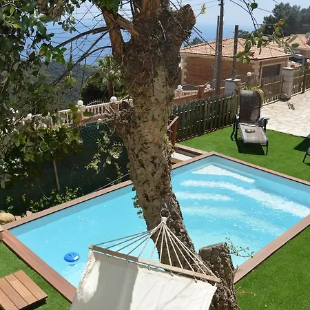 Вилла Anglada, With A Private Pool And Jacuzzi Льорет-де-Мар