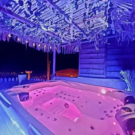 Anglada, With A Private Pool And Jacuzzi * Lloret de Mar