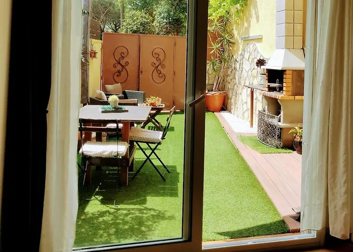 Anglada, With A Private Pool And Jacuzzi Villa