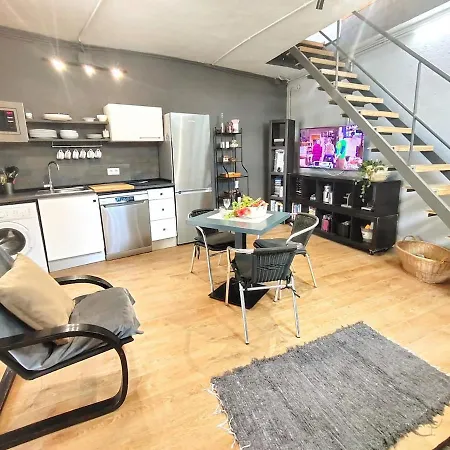 Anglada, With A Private Pool&jacuzzi