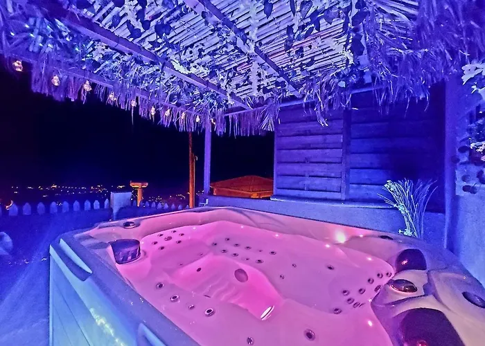 Anglada, With A Private Pool And Jacuzzi * Lloret de Mar