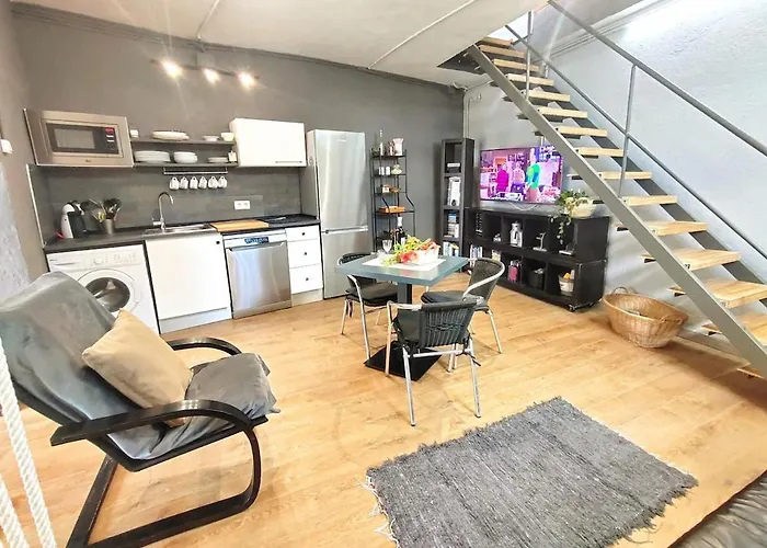 Anglada, With A Private Pool And Jacuzzi