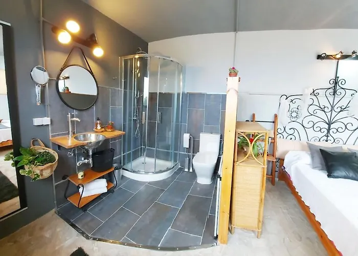 Anglada, With A Private Pool And Jacuzzi